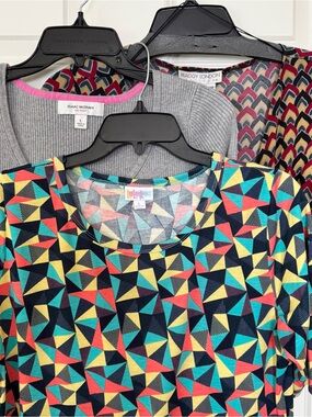 Lot of 3 dresses, size L